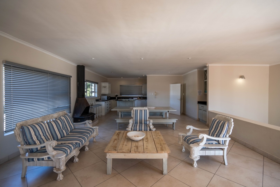6 Bedroom Property for Sale in West Bank Eastern Cape